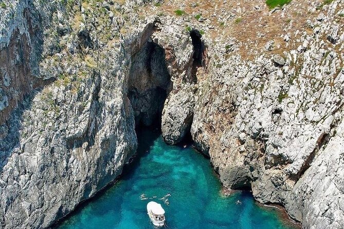3 Hour Group Tour by Boat to the Caves of Santa Maria di Leuca - Swimming, masks, and what to bring