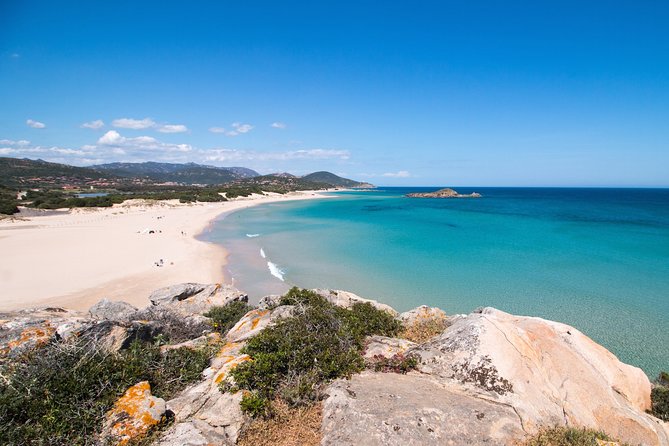 4x4 Mountains And Beaches - Chia area - The guides shape the day