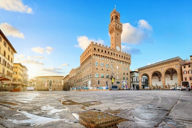 Accademia & Uffizi Museums: Small Group Tour with Optional Lunch - Timing, check-in, and the gap between museums