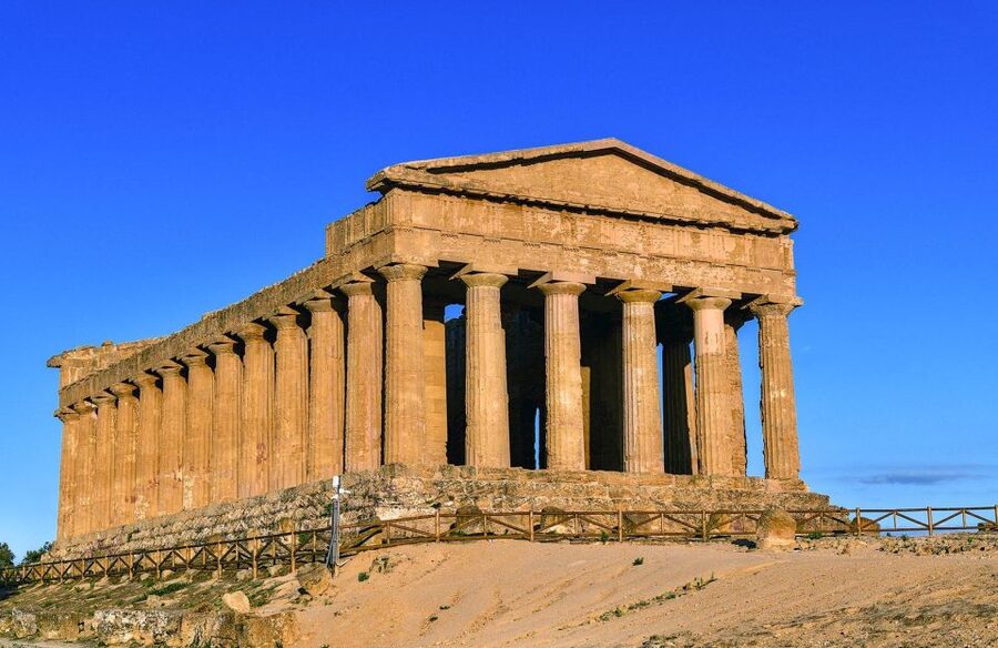 Agrigento: Valle dei Templi Fast-Track Ticket & Smart Guide - Temple of Juno: begin with the high views