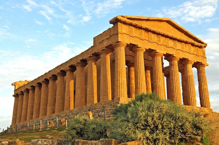 Agrigento: Valley of the Temples Skip-the-Line Sunset Tour - Temple of Heracles and the rougher ruins