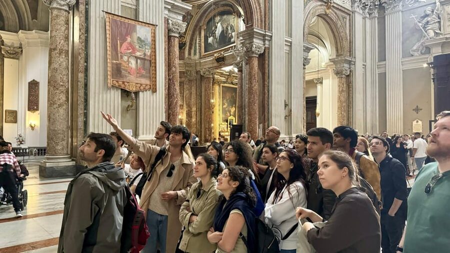 Alternative Walking Tour of Rome's City Center & Hidden Gems - Why this Rome walk feels different