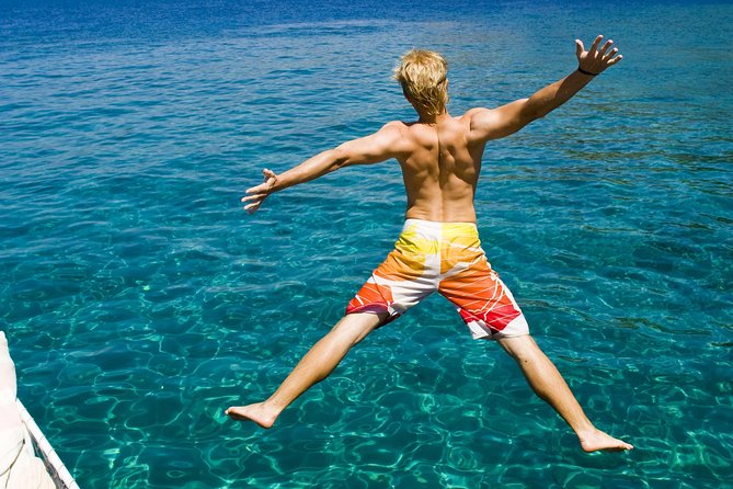 Amalfi Coast & Positano: Boat Tour with Snorkeling & Drinks - Praiano and the blue light of Africana Grotto