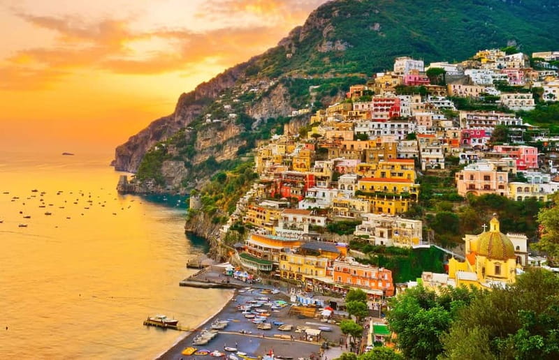 Amalfi: Sunset Boat Tour with Fruit and Drinks - Finding the boat at Amalfi’s Darsena pier