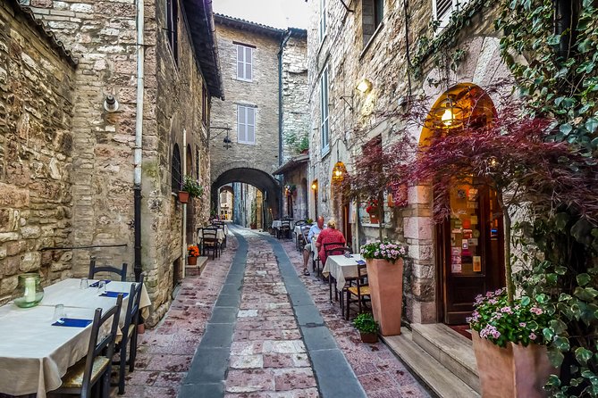 Assisi and Orvieto Guided Day Tour from Rome with Lunch - Walking through Saint Francis’ Assisi
