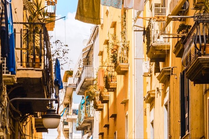 Authentic Naples Food Tour with 8+ Tastings of Pizza, Wine & More - Spaccanapoli, the long straight cut through Naples