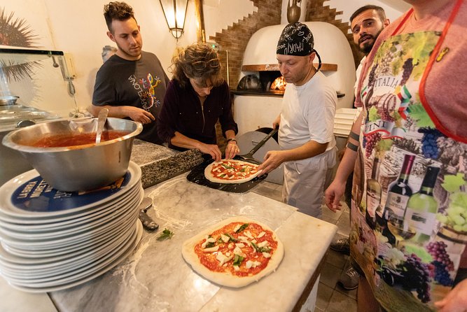 Authentic Pizza Making Class in Naples with Appetizers and Drink - Why this Naples pizza class works