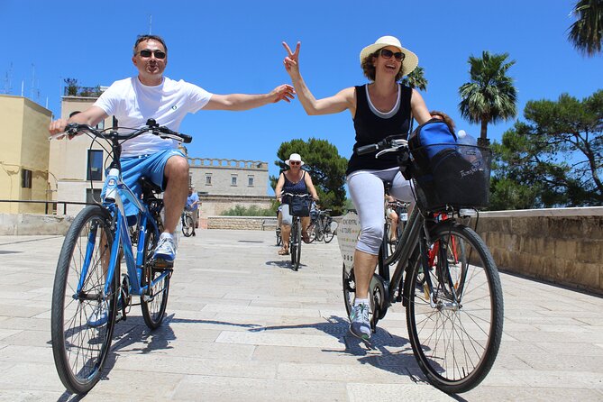 Bari Bike Tour - Castello Normanno Svevo in Ten Minutes