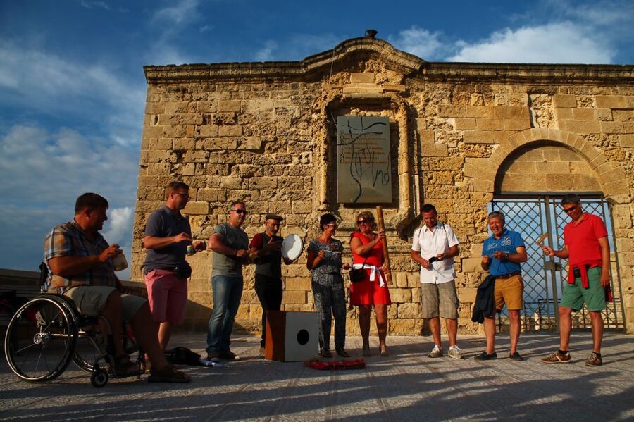 Bari: Guided Walking Tour - Guide quality and language options