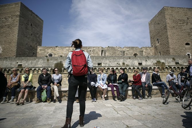 Bari Vecchia Group Tour in Italian - Meeting at Piazza Mercantile at 11:00