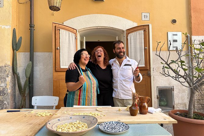 Bari Walking Tour with Pasta Experience - Key points at a glance