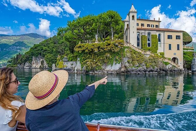 Bellagio & Varenna: Small Group Tour from Milan with Boat Cruise - The guide is the real value of the small group