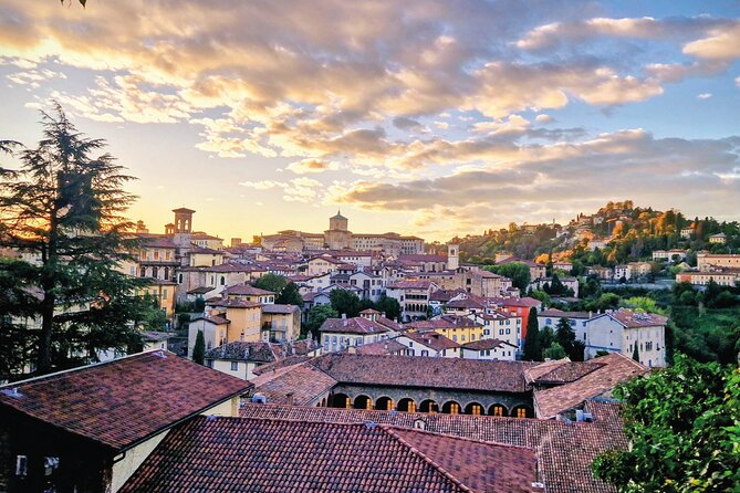 Bergamo: Digital guide made by a local for your walking tour - Bergamo Cathedral and the Baptistery