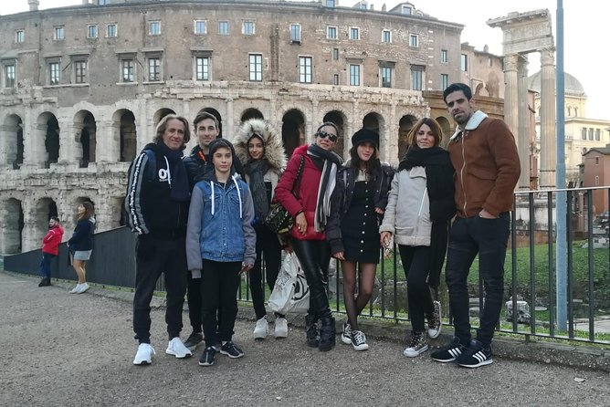 Best of Rome Walking Tour including Trevi Fountain - The Temple of Hadrian and ancient Rome in plain sight