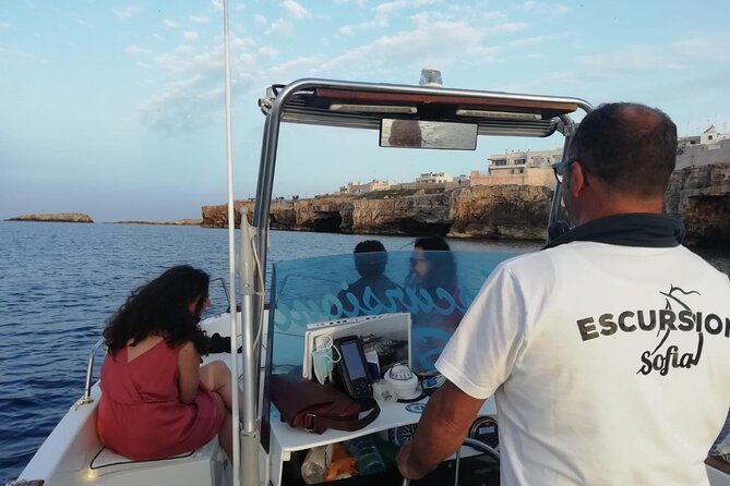 Boat trip to the Polignano a Mare caves - Choosing the right season and time