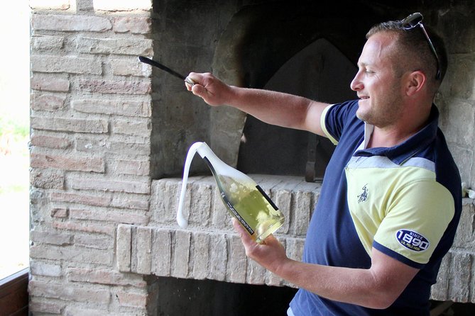 Bologna Food Experience: Factory tours & Family-Style Lunch - The guides and the human side of the day