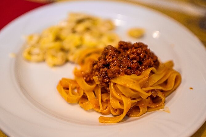 Bologna Food & Market Tour with 6 Tastings, Pasta, Wines & More - Key points to know before booking