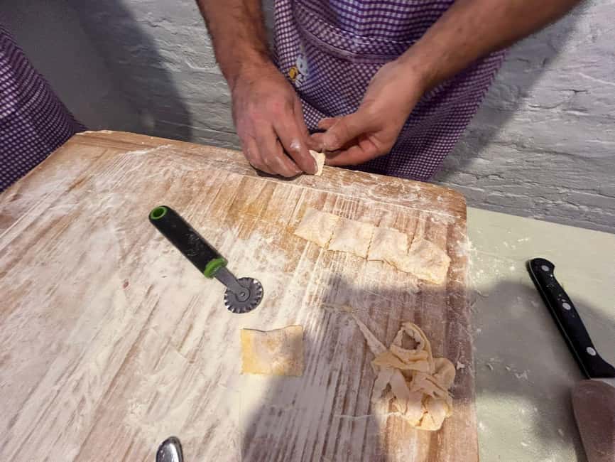 Bologna: Pasta Tagliatelle al Ragu Cooking Class with Wine - My practical verdict