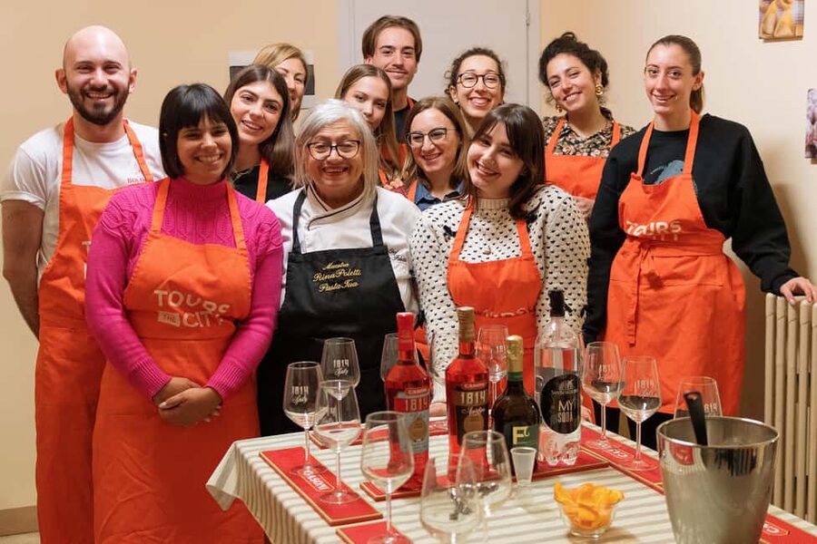 Bologna: Pasta Tagliatelle Ragu Cooking Class with Spritz - What the prepared ragù adds, and what it does not
