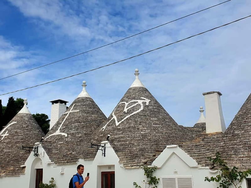 Brindisi: Alberobello, Locorotondo & Ostuni Tour with Brunch - Pickup from Brindisi or Ostuni