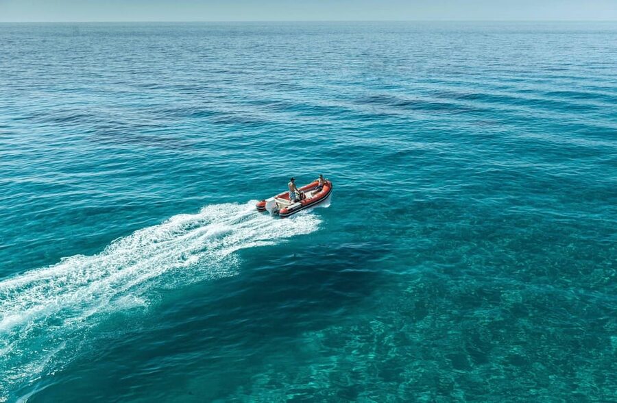 Cagliari: Devil's Saddle Boat Tour with Spritz and Chips - What the Tour Does Especially Well