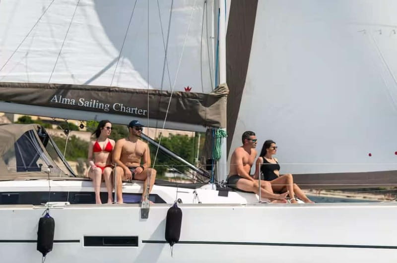 Cagliari: Sailing Tour with 4 Stops, Snorkeling and Prosecco - Cala Bernat offers a quick first pause