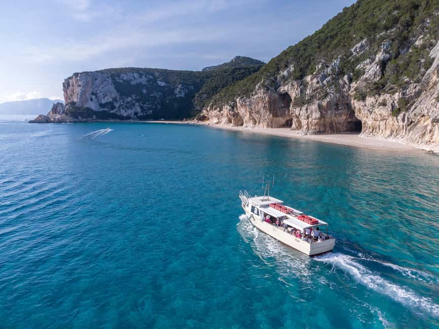 Cala Gonone: Grotta Bue Marino & Cala Luna Beach Boat Tour - The boat ride across the Gulf of Orosei