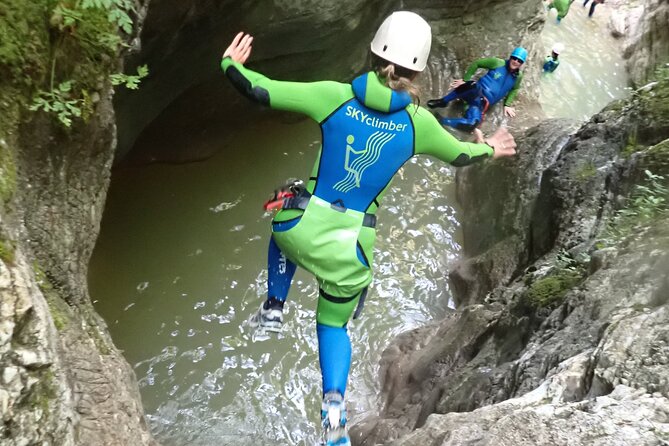 Canyoning "Gumpenfever" - beginner Canyoningtour for everyone - The guide makes the difference
