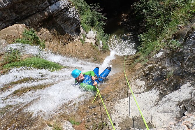 Canyoning "Vione" - advanced Canyoningtour also for sportive beginner - What the Vione canyoning route is really like
