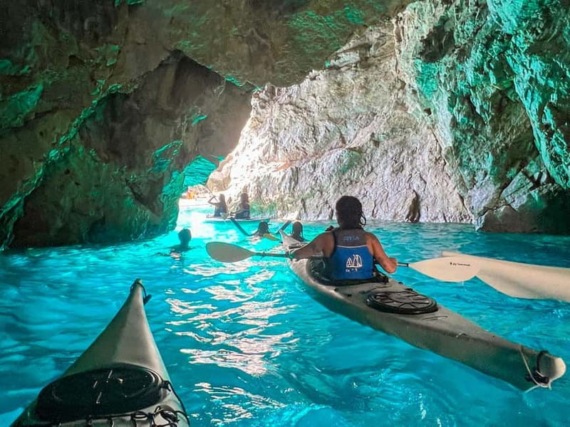 Capri: Caves and Beaches Kayaking Tour with GoPro Photos - Starting at Marina Piccola and Capri Hydro