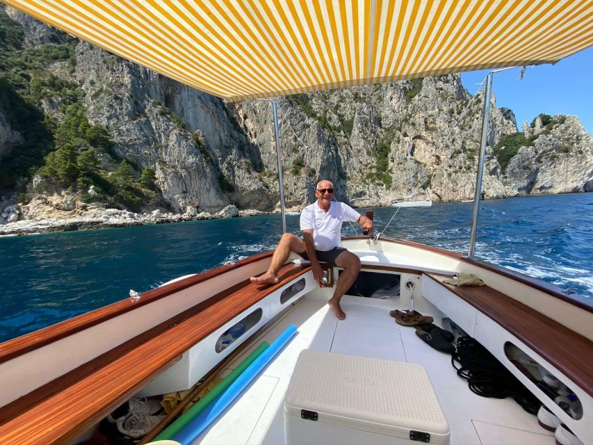 Capri: Island and Grottos Boat Cruise with Snacks and Drinks - Key points to know before booking