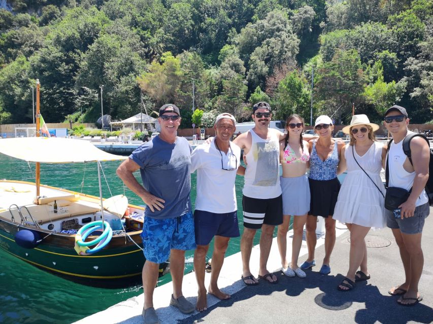 Capri: Island and Grottos Boat Cruise with Snacks and Drinks - Natural Arch and Casa Malaparte