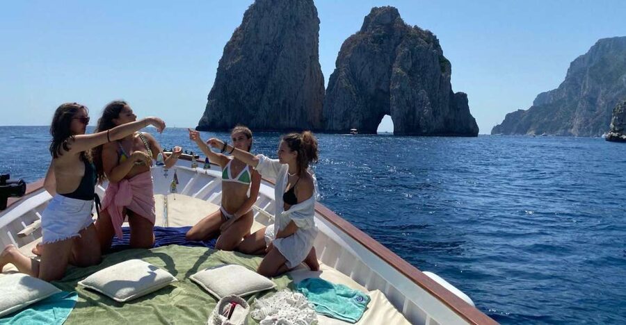 Capri: Island and Grottos Boat Cruise with Snacks and Drinks - Marina Grande is the simple starting point