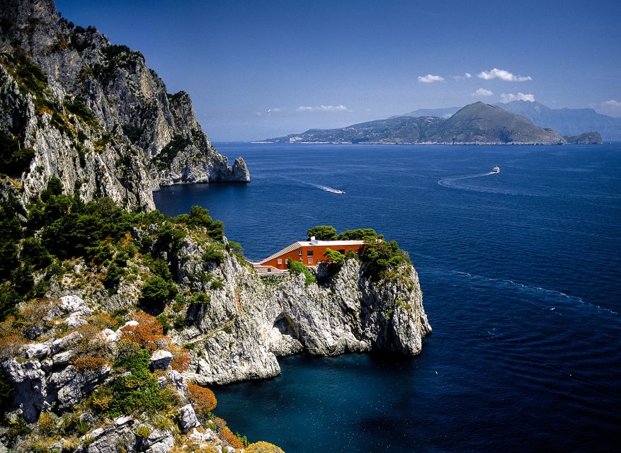 Capri: Island Boat Tour with Blue Grotto Stop - Should you book it?