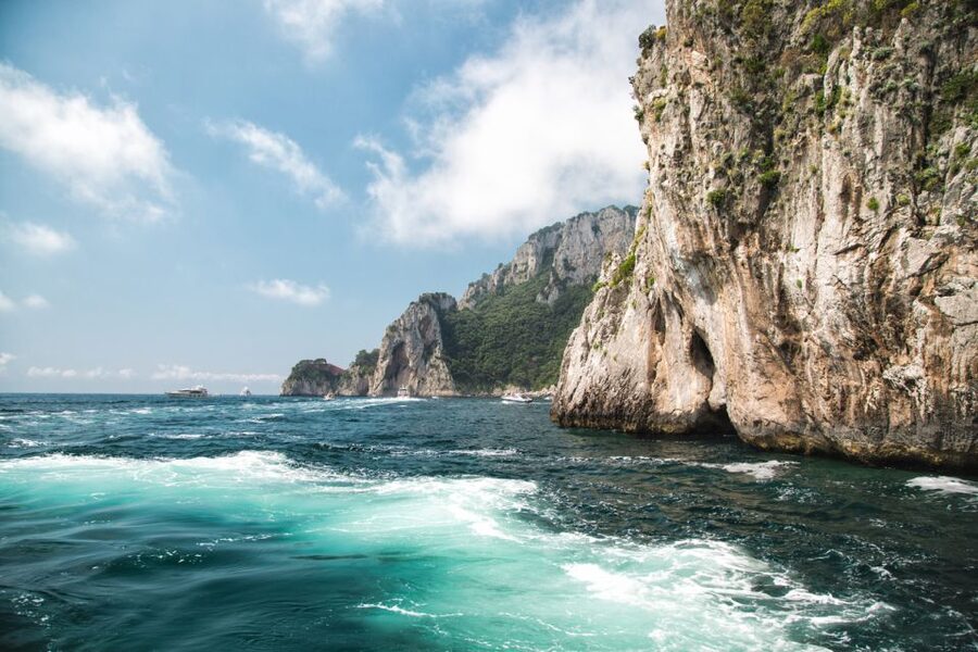 Capri: Island Sightseeing Tour with Blue Grotto Stop - Villa Malaparte, Punta Tragara, and Tiberius’ Leap