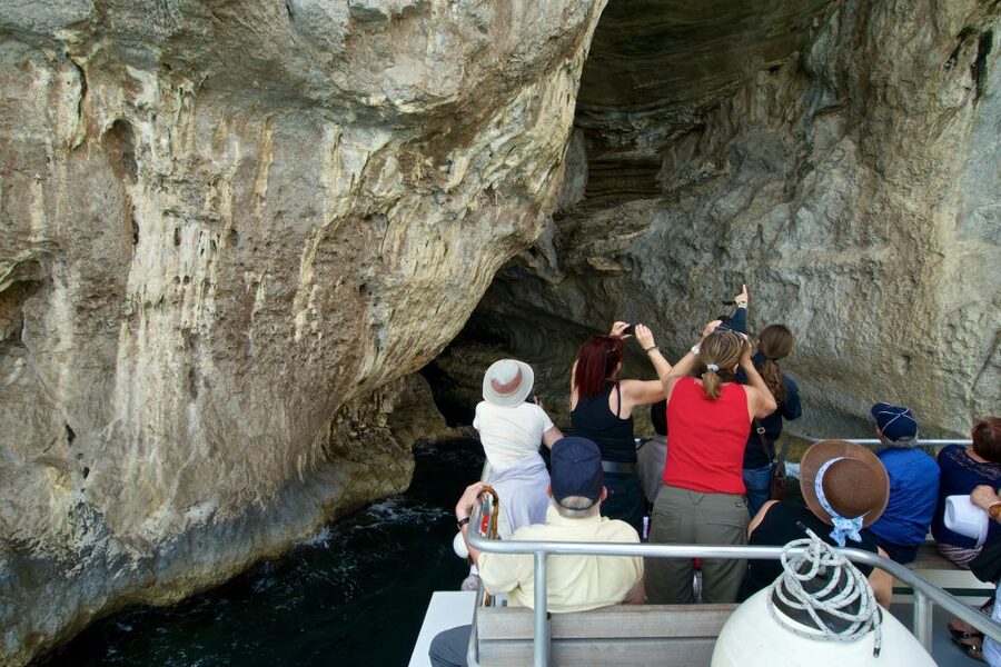 Capri: Island Sightseeing Tour with Blue Grotto Stop - Leaving Marina Grande and seeing Capri from sea level