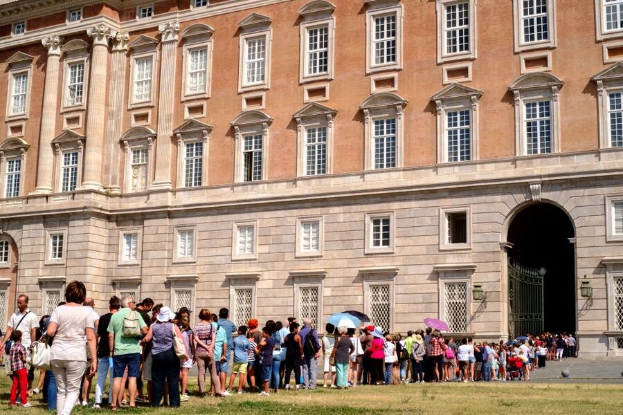 Caserta: Small-Group Royal Palace Tour - How the guides shape the visit