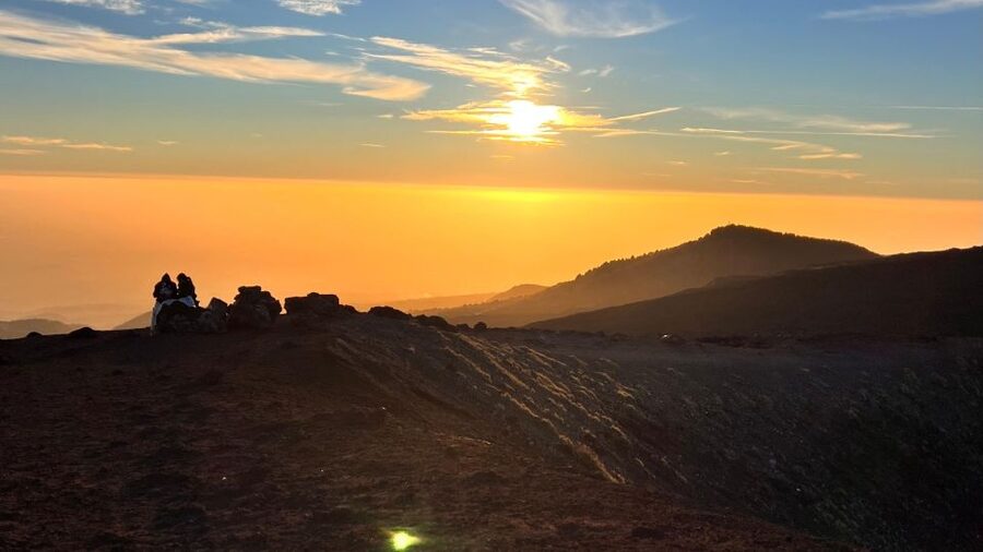 Catania: Etna Sunset Tour with Pickup and Drop-off - Grotta dei Tre Livelli, a short step into Etna’s interior