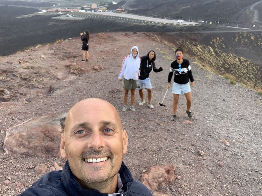 Catania: Morning Jeep Tour of Mount Etna and Lava Flow Caves - The guides make the difference