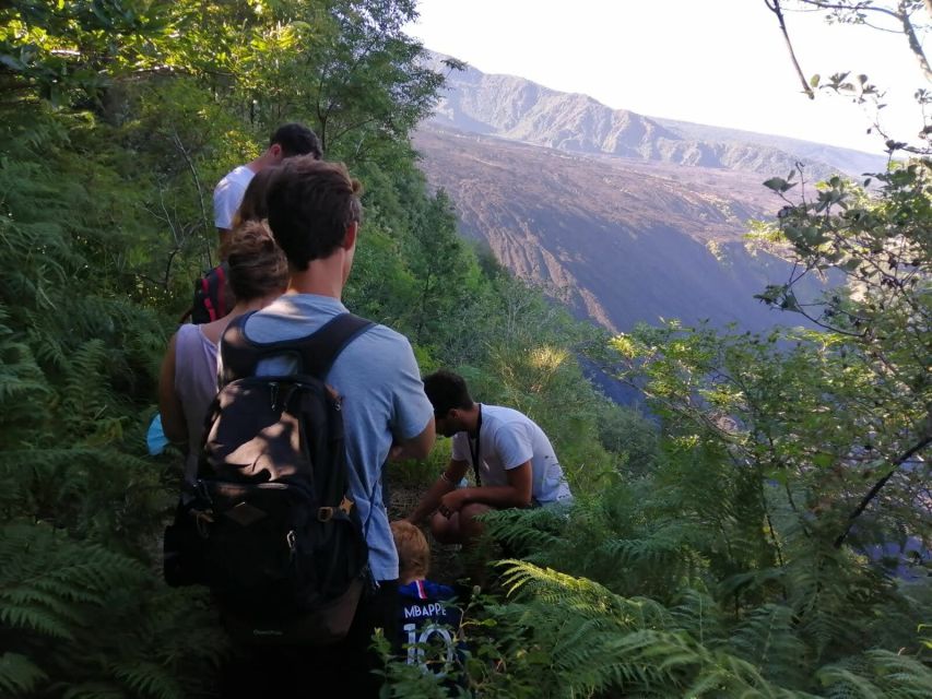 Catania: Sunset Jeep Tour of Mount Etna and Lava Flow Caves - Reaching 2,000 meters for sunset