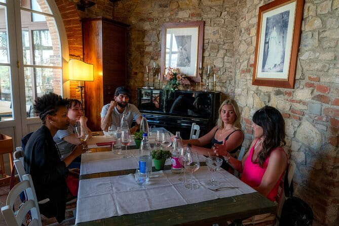 Chianti Vespa Tour with Lunch from Florence & E-car Option - Lunch at a Tuscan Winery or Castle Setting
