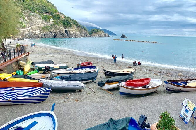 Cinque Terre Experience From Florence - Manarola, the first taste of the coast
