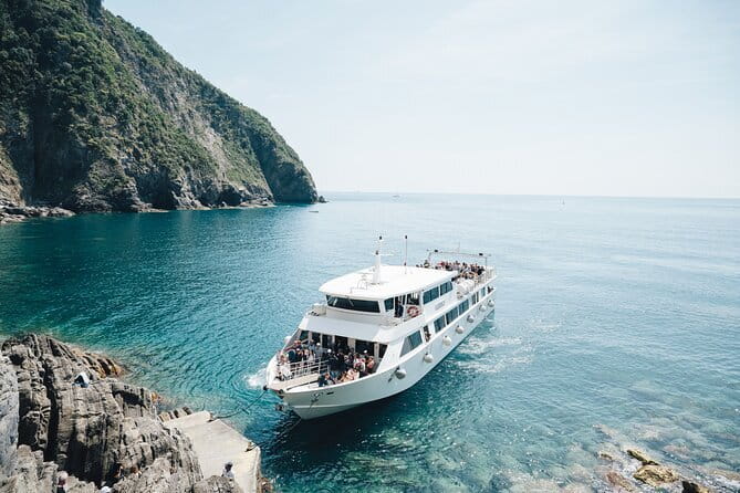 Cinque Terre Experience From Florence - Vernazza and its small harbor