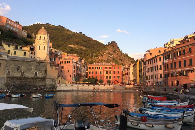 Cinque Terre Sunset Boat Tour Experience - The sunset ride back to Monterosso