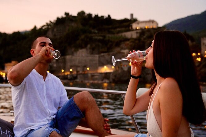 Cinque Terre Sunset Cruise with Aperitif from Monterosso - Manarola and the famous cliffside view