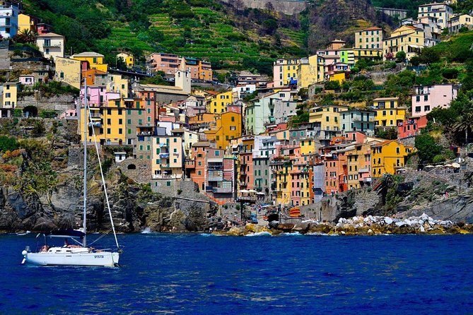 Cinque Terre Sunset Tour by Boat - Riomaggiore, Monterosso, and the full coastal view