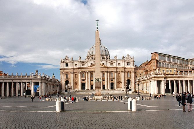 City Sightseeing Rome Hop-On Hop-Off Bus Tour - Piazza di Spagna and Piazza Barberini