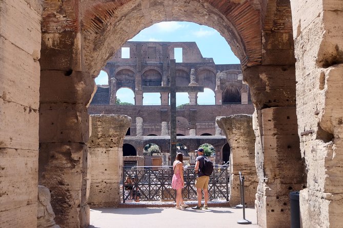 Colosseum Arena Floor, Roman Forum & Palatine Hill Tour - Timing, heat, and what to carry