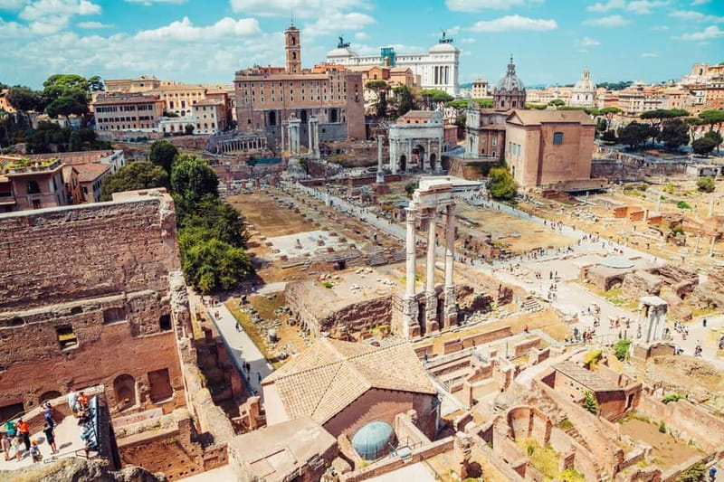 Colosseum Arena, Forum & Palatine Hill Guided Tour - One Hour Inside the Colosseum
