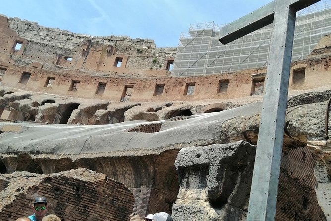 Colosseum Guided Tour - Second tier: the best sense of scale